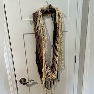 Knit infinity scarf